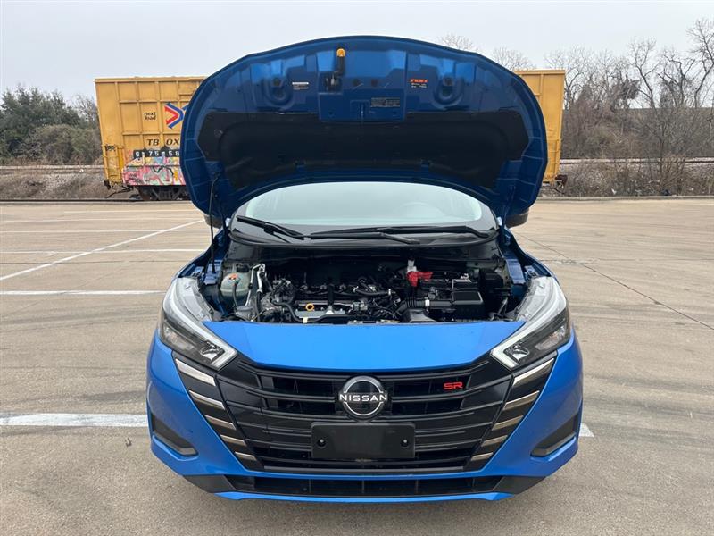 Nissan Versa SR 2024