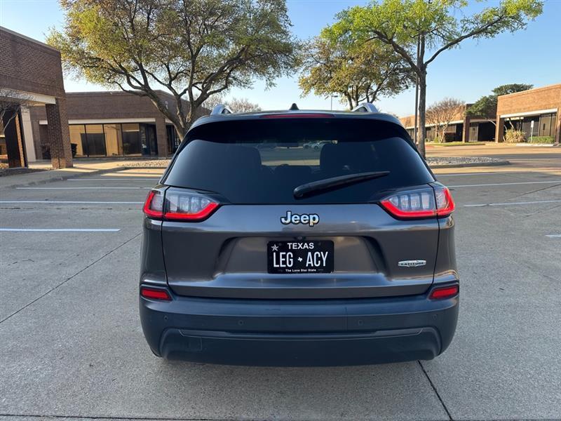 Jeep Cherokee Latitude Plus FWD 2019
