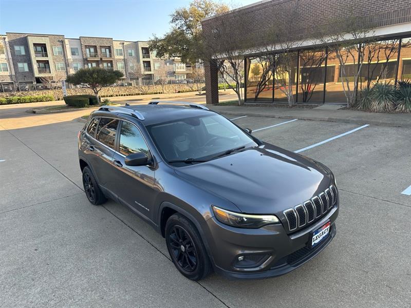 Jeep Cherokee Latitude Plus FWD 2019