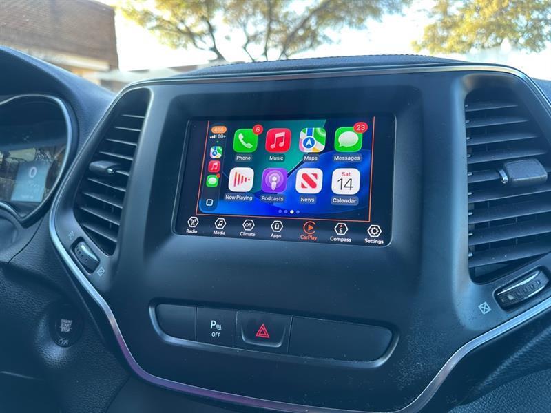 Jeep Cherokee Latitude Plus FWD 2019