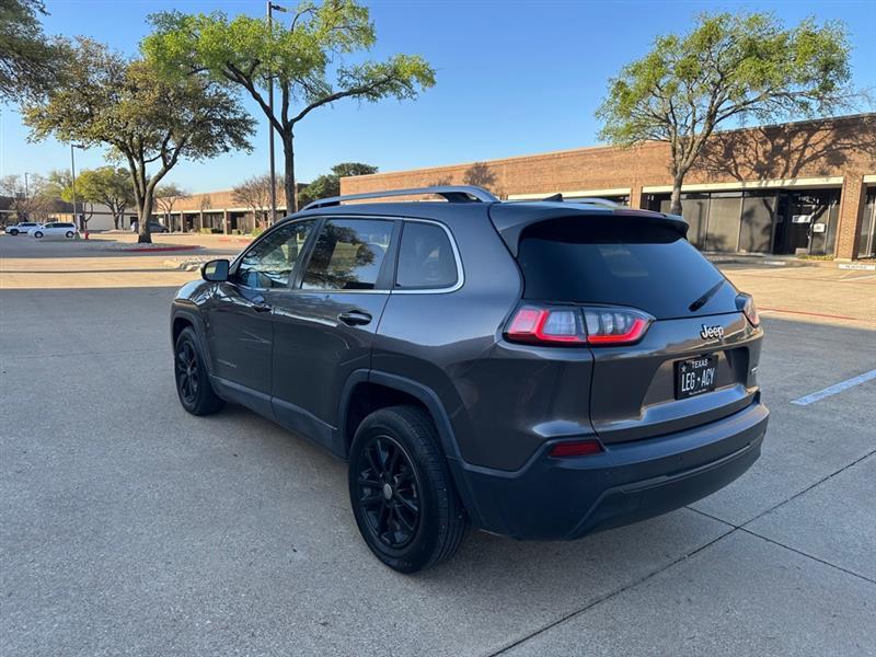 Jeep Cherokee Latitude Plus FWD 2019