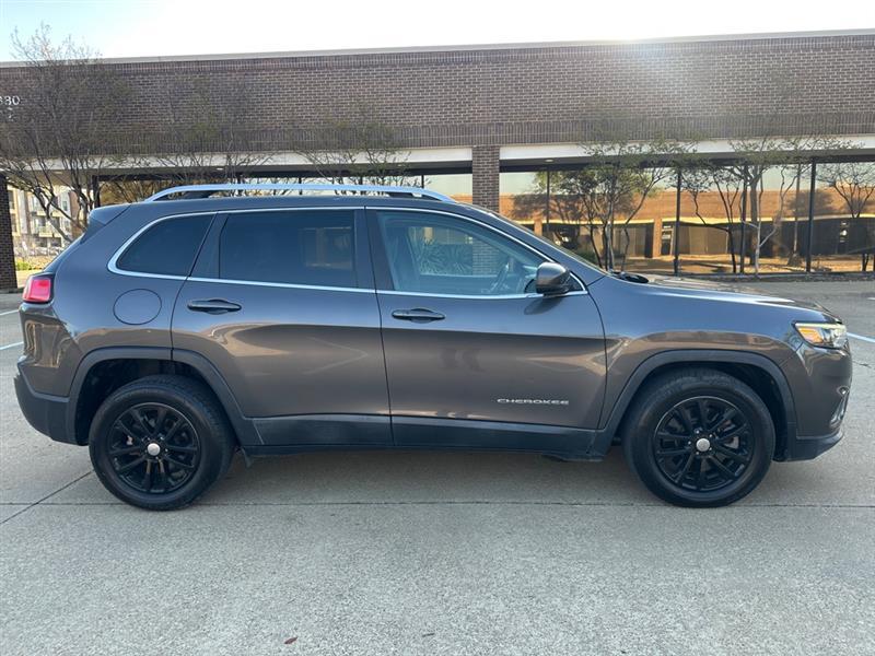 Jeep Cherokee Latitude Plus FWD 2019