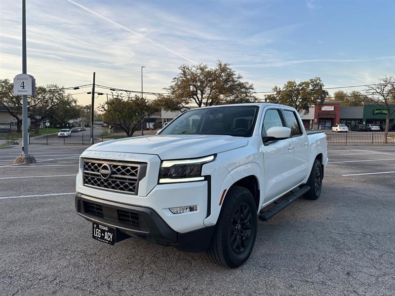 Nissan Frontier SV Crew Cab 2WD 2022