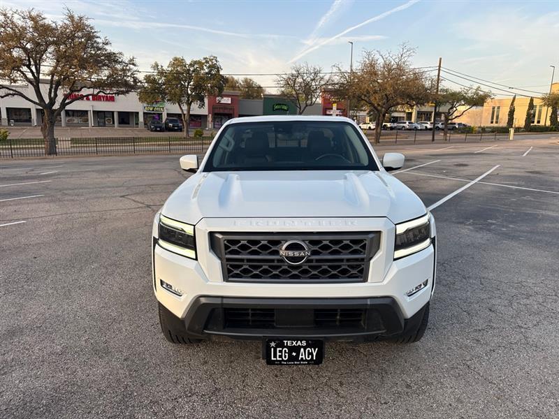 Nissan Frontier SV Crew Cab 2WD 2022
