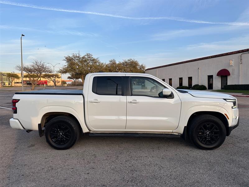 Nissan Frontier SV Crew Cab 2WD 2022