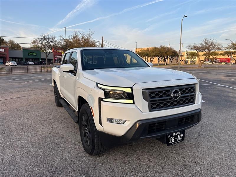 Nissan Frontier SV Crew Cab 2WD 2022