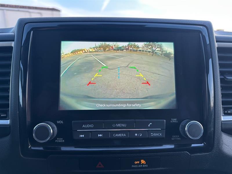 Nissan Frontier SV Crew Cab 2WD 2022