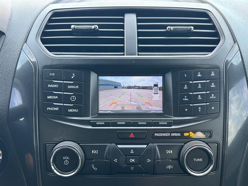 Ford Explorer XLT FWD 2019