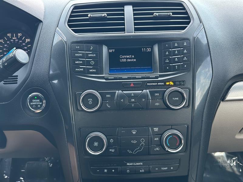 Ford Explorer XLT FWD 2019