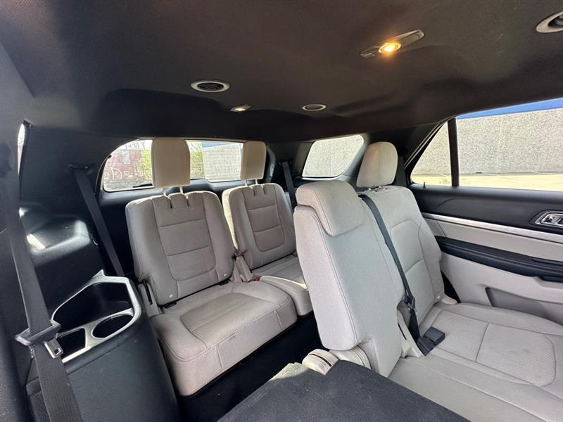 Ford Explorer XLT FWD 2019