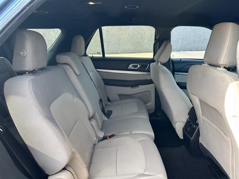 Ford Explorer XLT FWD 2019