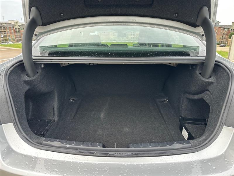 BMW 3-Series 320i Sedan 2018