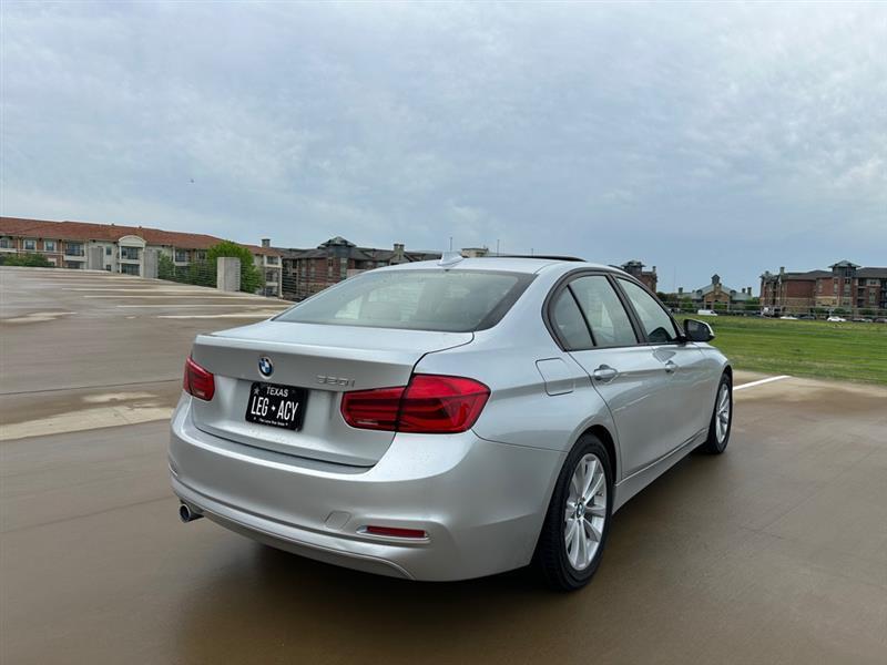 BMW 3-Series 320i Sedan 2018