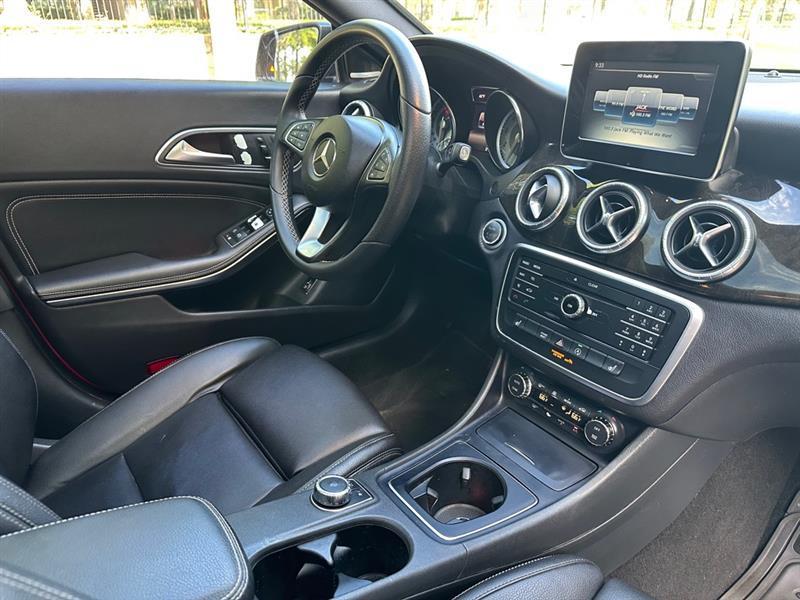 Mercedes-Benz CLA-Class CLA250 2016