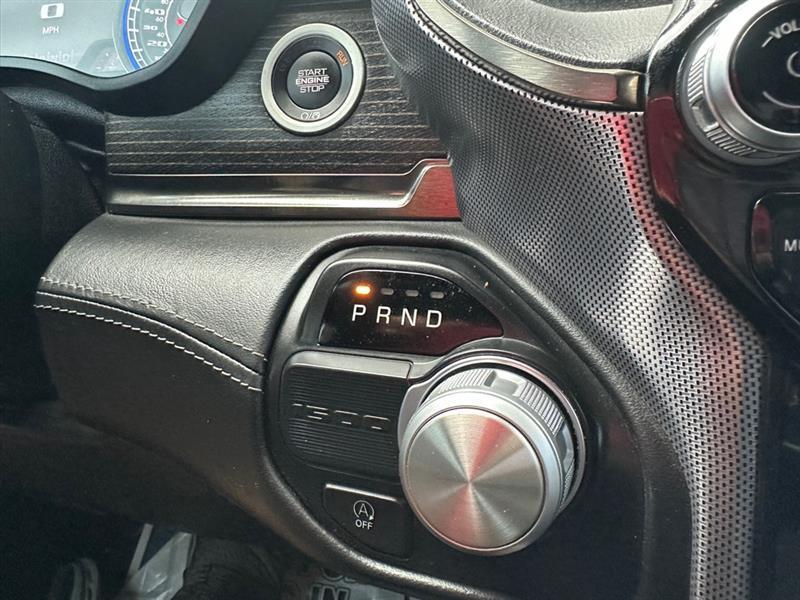 RAM 1500 Limited Crew Cab SWB 2WD 2019