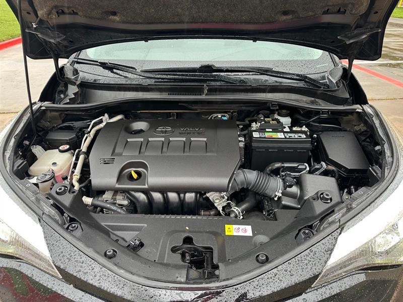 Toyota C-HR XLE 2020