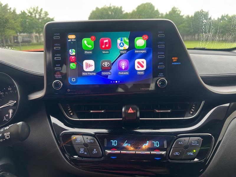 Toyota C-HR XLE 2020