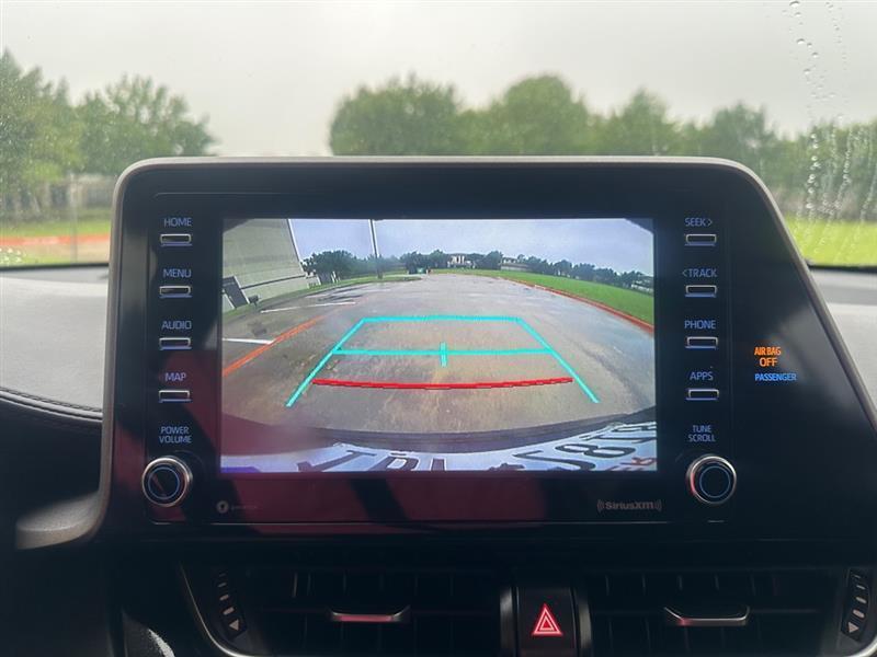 Toyota C-HR XLE 2020