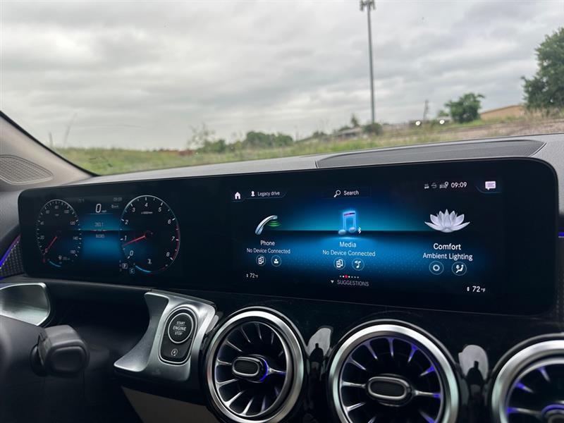 Mercedes-Benz GLB-Class GLB 250 2022