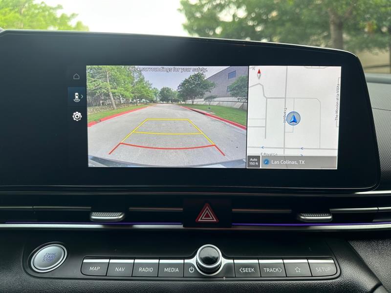 Hyundai Elantra SEL 2024