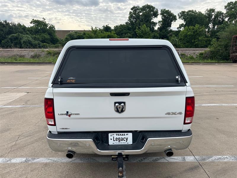 RAM 1500 SLT Crew Cab SWB 4WD 2017