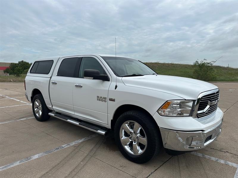 RAM 1500 SLT Crew Cab SWB 4WD 2017