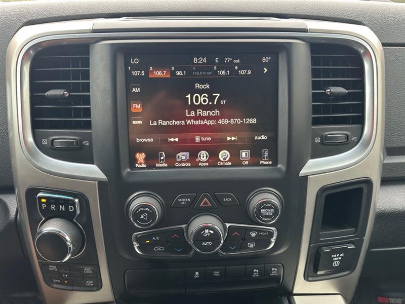 RAM 1500 SLT Crew Cab SWB 4WD 2017
