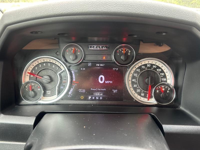 RAM 1500 SLT Crew Cab SWB 4WD 2017