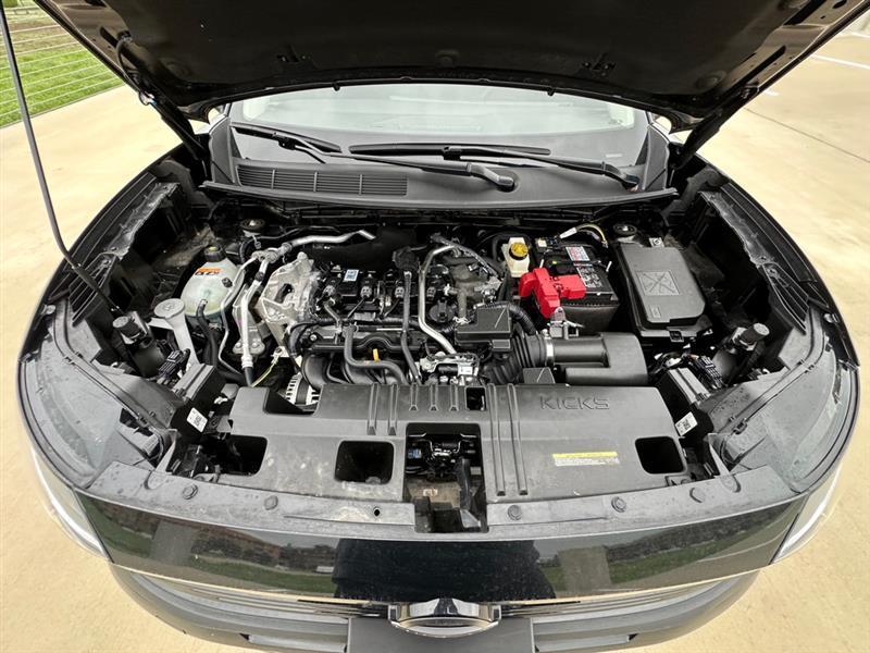 Nissan Kicks SV 2025
