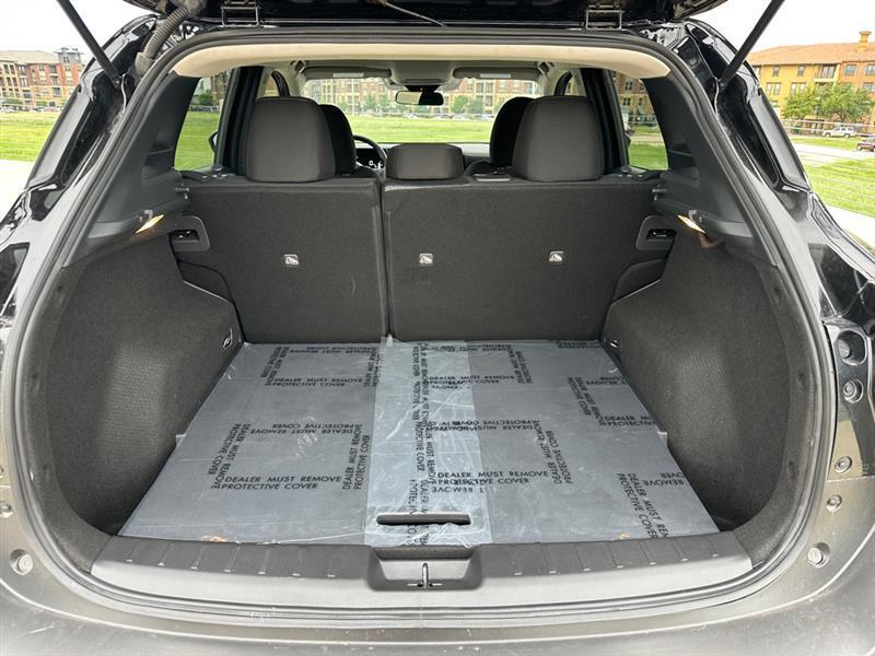 Nissan Kicks SV 2025