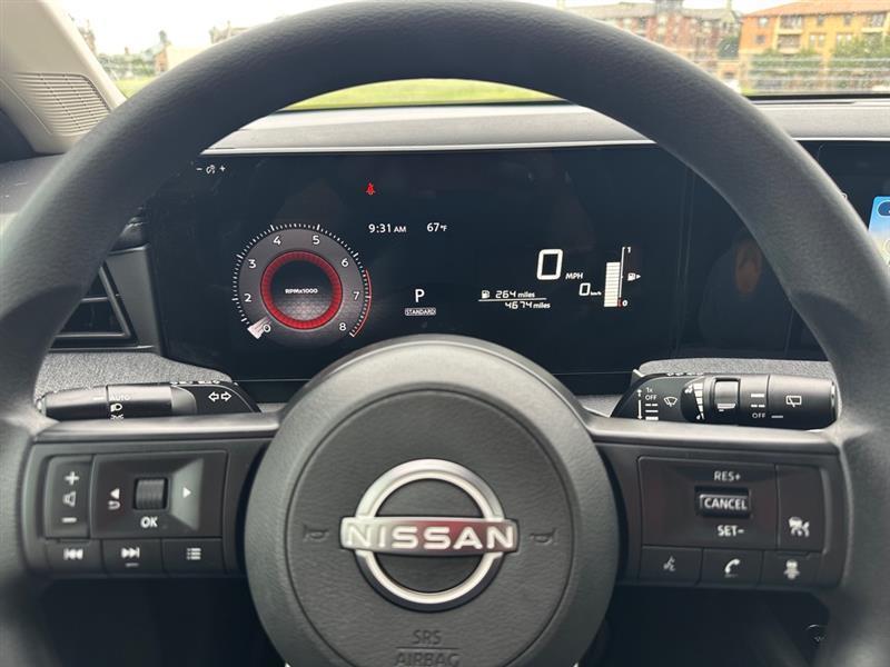 Nissan Kicks SV 2025