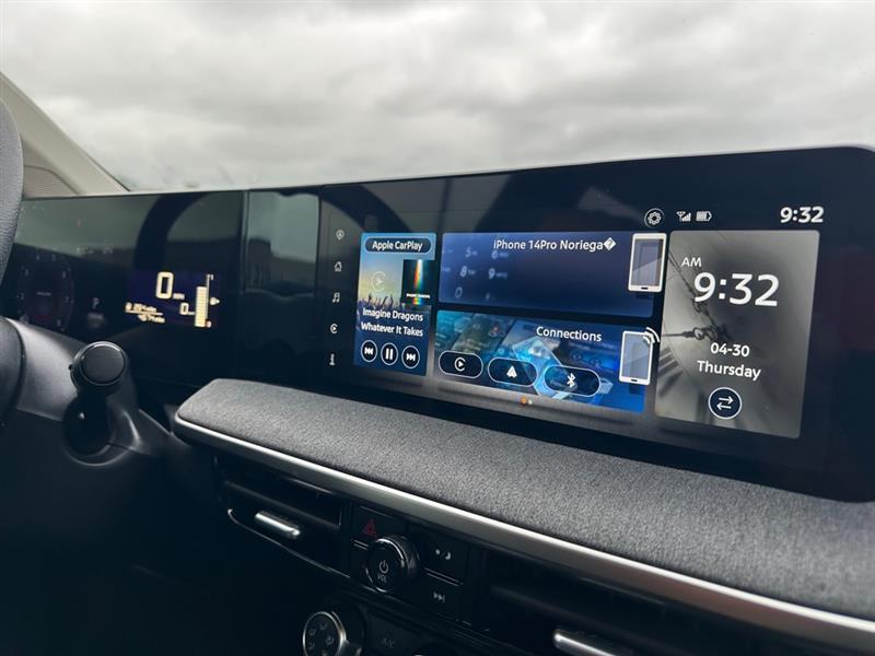 Nissan Kicks SV 2025