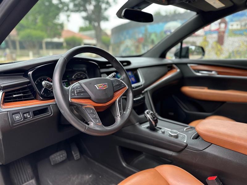 Cadillac XT5 Premium Luxury AWD 2021