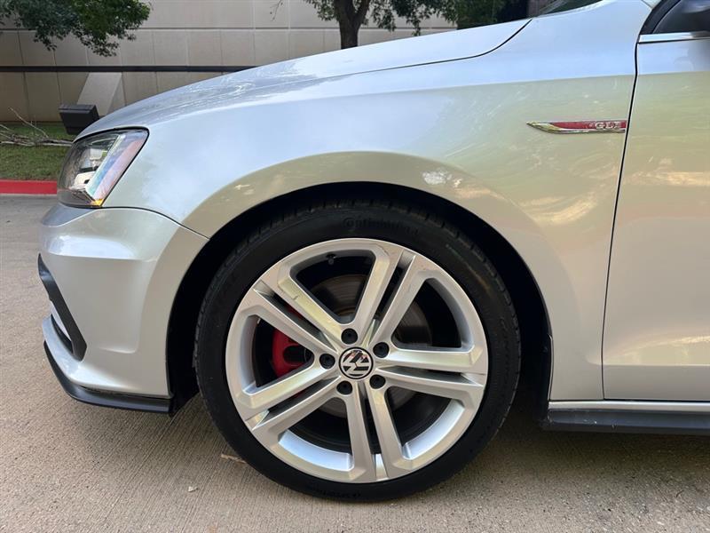 Volkswagen Jetta GLI SE 6A 2016