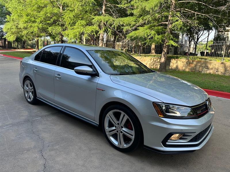 Volkswagen Jetta GLI SE 6A 2016