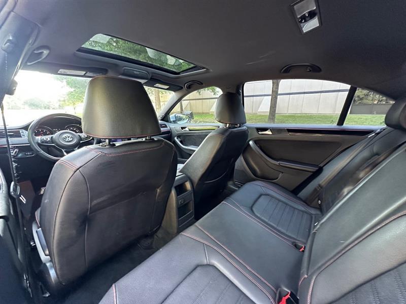 Volkswagen Jetta GLI SE 6A 2016