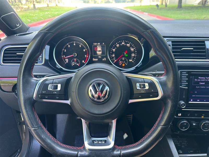 Volkswagen Jetta GLI SE 6A 2016