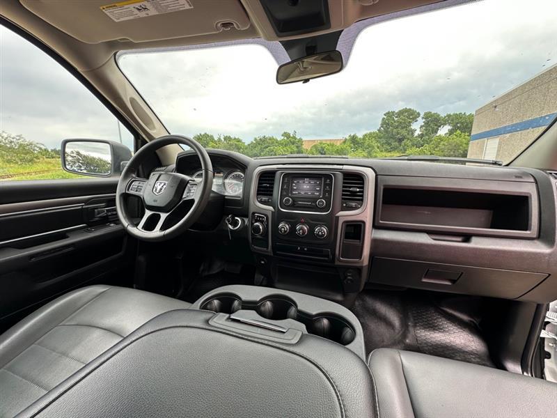 RAM 1500 Classic Tradesman Regular Cab LWB 2WD 2023