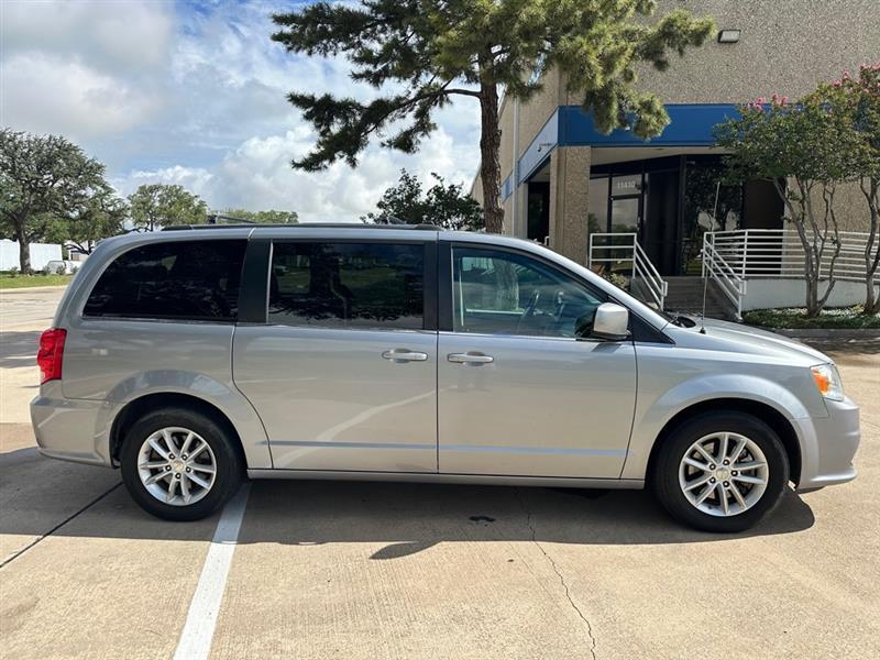 Dodge Grand Caravan SXT 2020