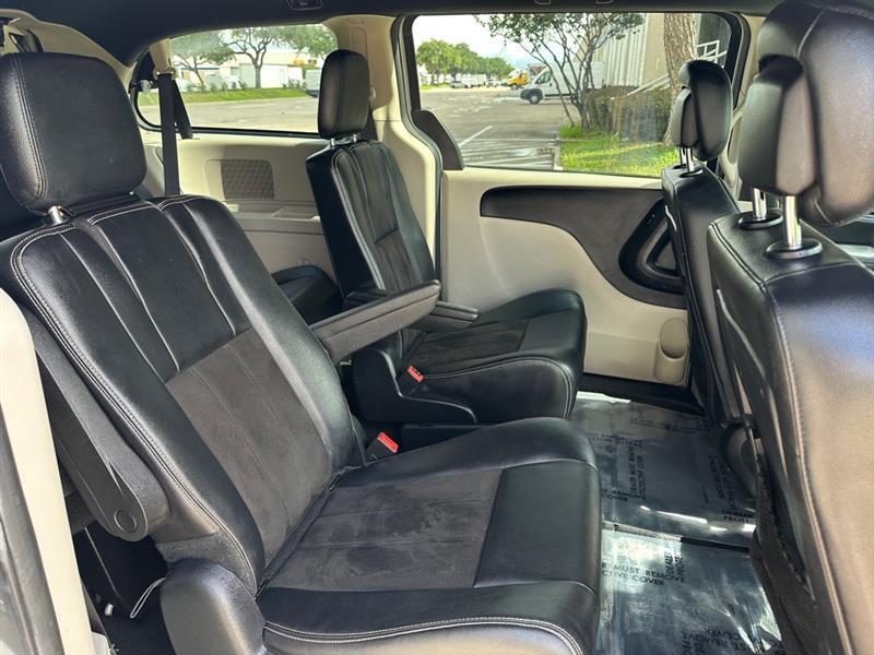 Dodge Grand Caravan SXT 2020