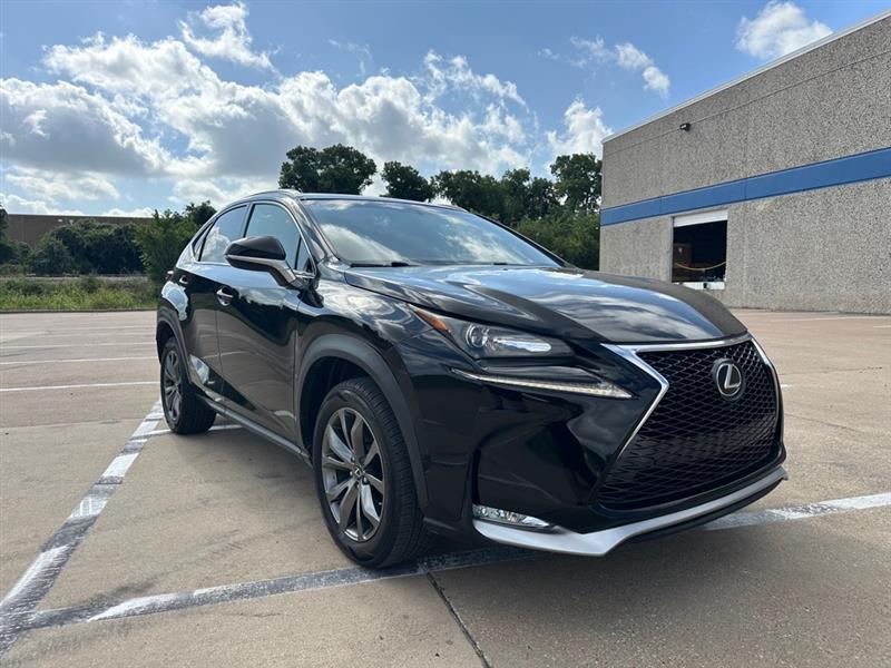 Lexus NX 200t FWD 2017