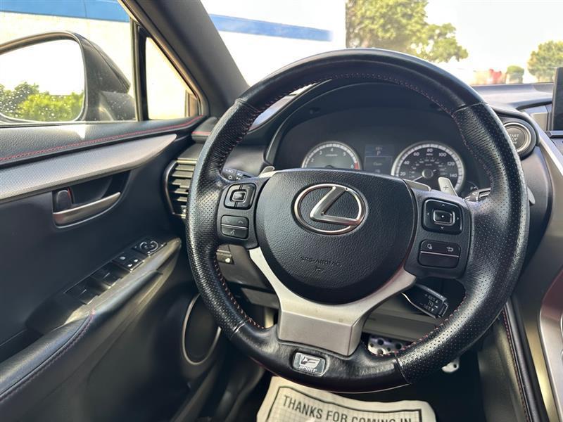 Lexus NX 200t FWD 2017