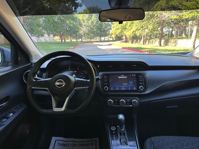 Nissan Kicks SV 2024