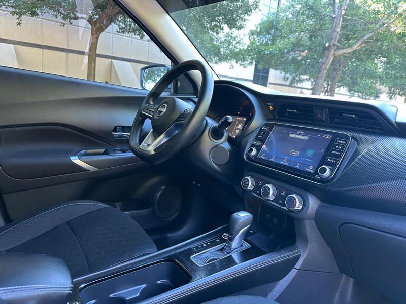Nissan Kicks SV 2024