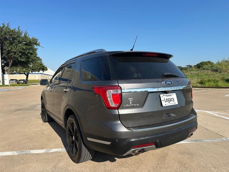 Ford Explorer Limited FWD 2019