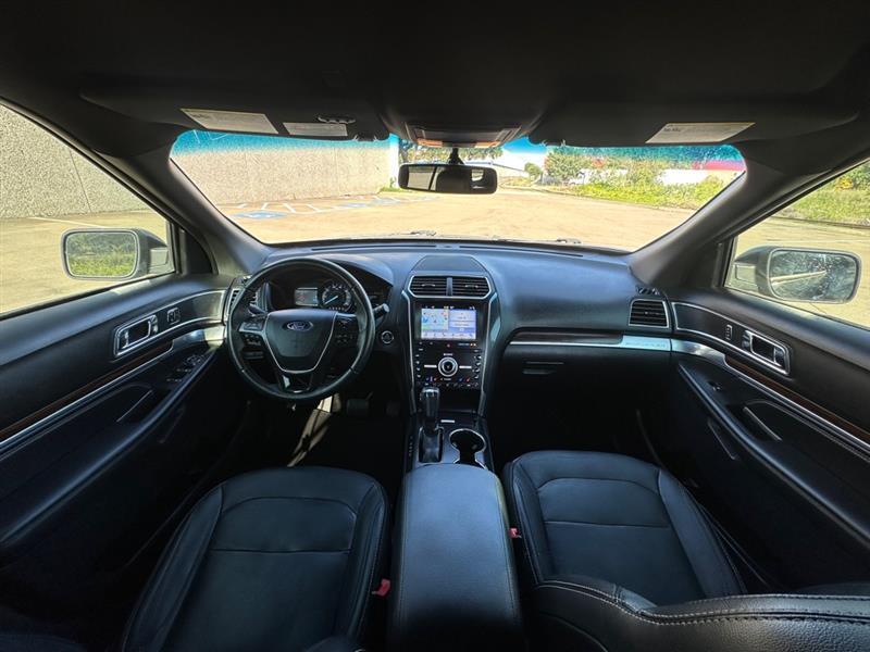 Ford Explorer Limited FWD 2019