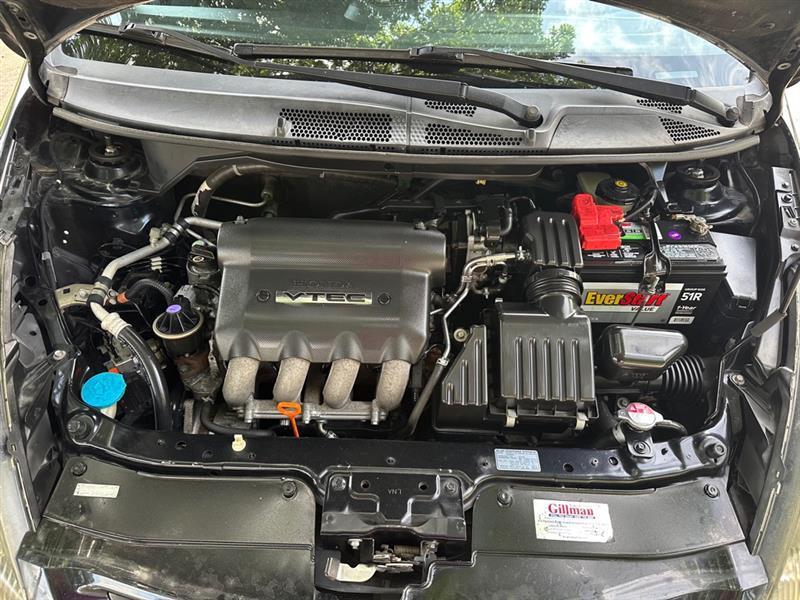 Honda Fit 5-Speed AT 2007