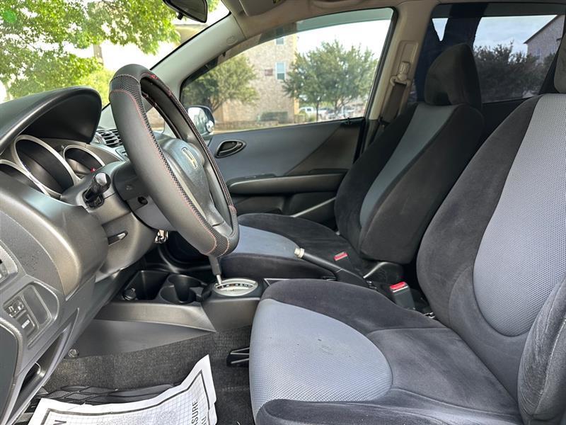 Honda Fit 5-Speed AT 2007