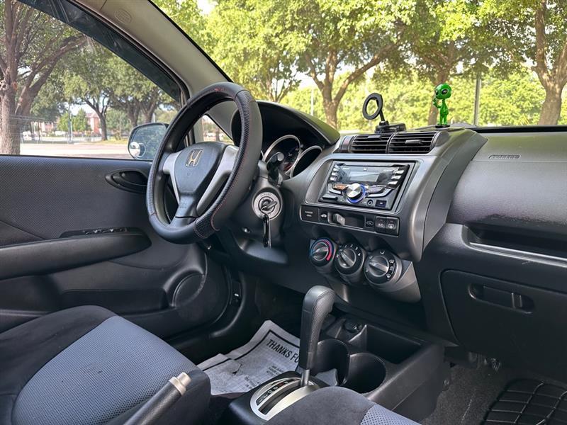 Honda Fit 5-Speed AT 2007