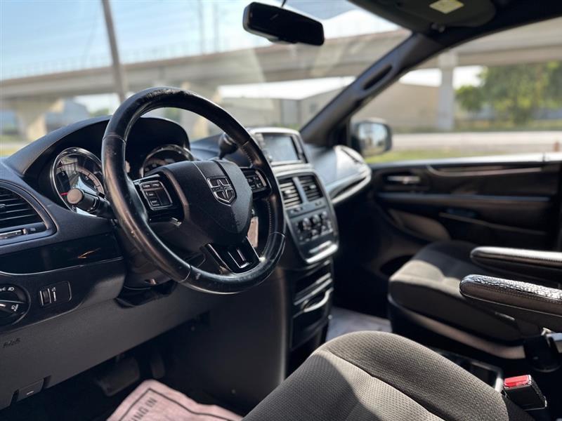 Dodge Grand Caravan SE 2018